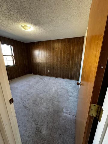 218 Mark Drive, Belen, NM 87002