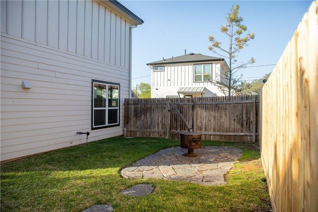 3415 Dalton ST B, Austin, TX 78745