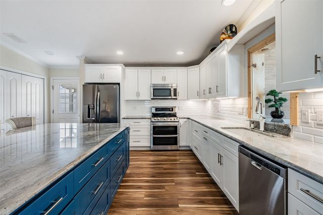 138 BLUE MARLIN DRIVE, Oldsmar, FL 34677