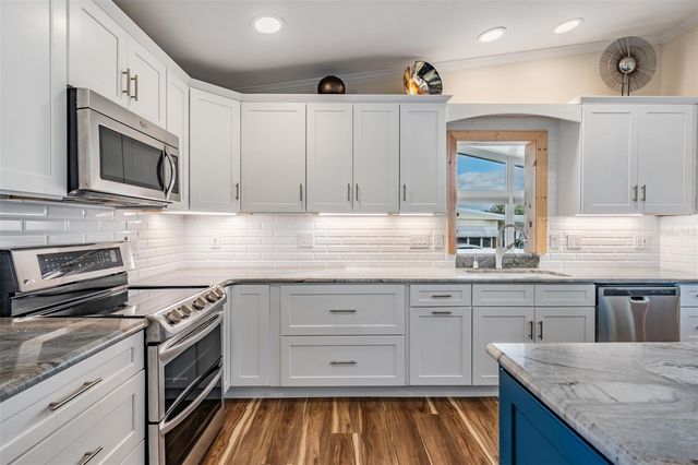 138 BLUE MARLIN DRIVE, Oldsmar, FL 34677