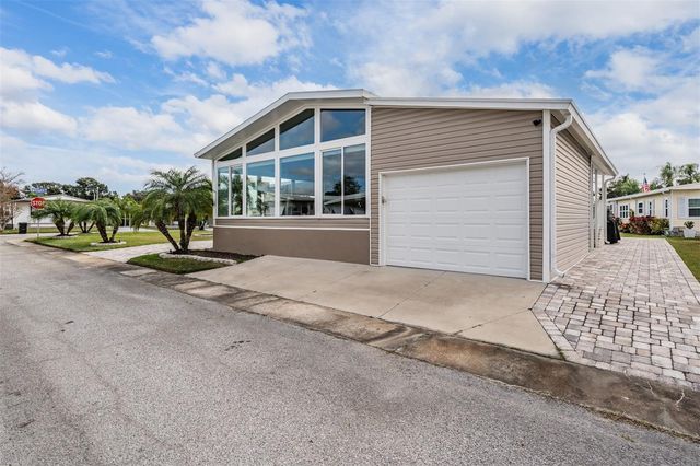 138 BLUE MARLIN DRIVE, Oldsmar, FL 34677