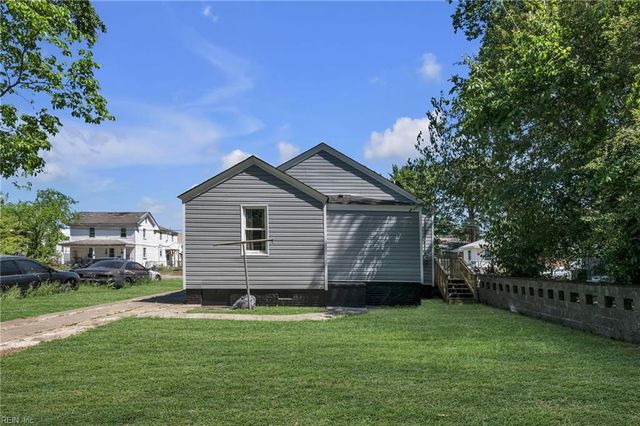 235 Forest ST, Suffolk, VA 23434