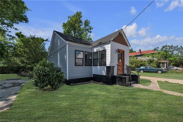 235 Forest ST, Suffolk, VA 23434