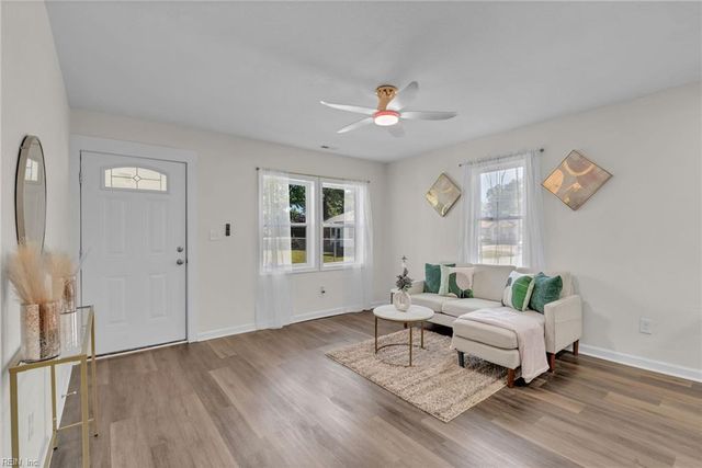 235 Forest ST, Suffolk, VA 23434
