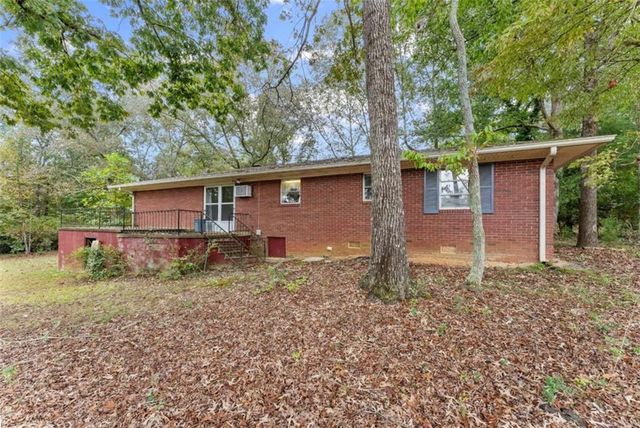 3772 Ledan Road, Gainesville, GA 30506