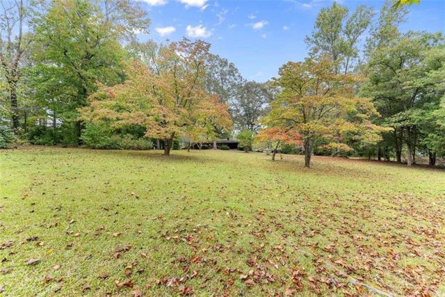 3772 Ledan Road, Gainesville, GA 30506