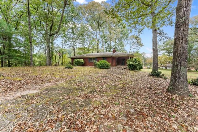 3772 Ledan Road, Gainesville, GA 30506