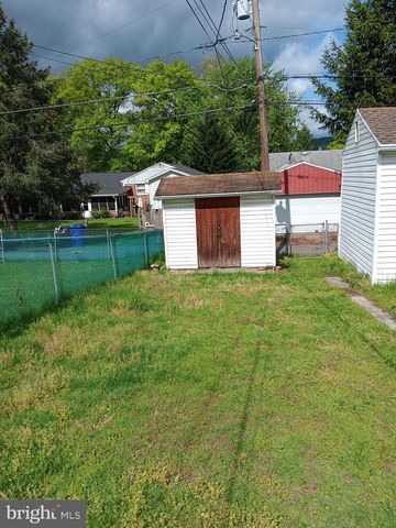 3656 N 3RD ST, Harrisburg, PA 17110