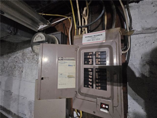 84 Rustic Street, Rochester, NY 14609