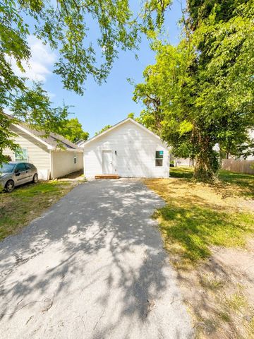 1808 Cephas St, Nashville, TN 37208