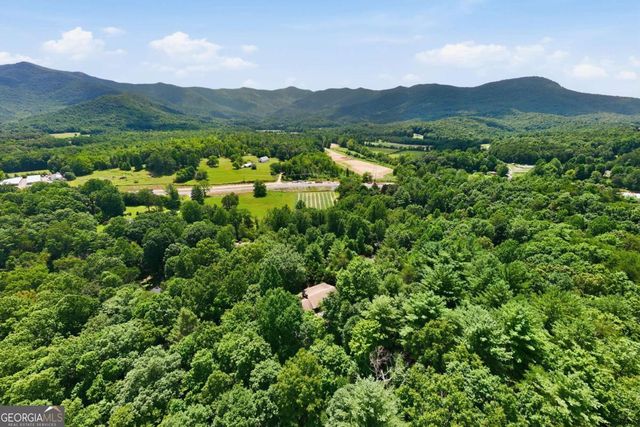 93 Jamie Lane, Blairsville, GA 30512