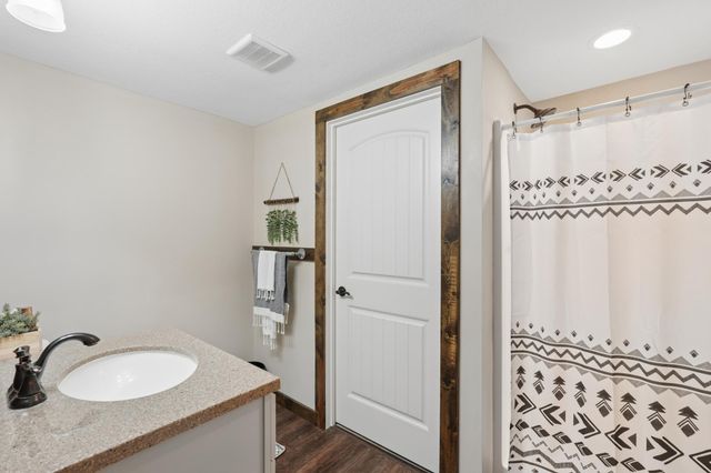 12054 Gantry Lane, Apple Valley, MN 55124