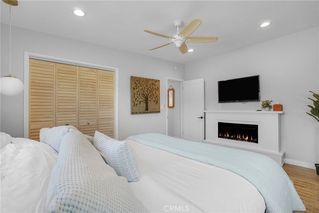 1838 Manhattan Ave, Hermosa Beach, CA 90254