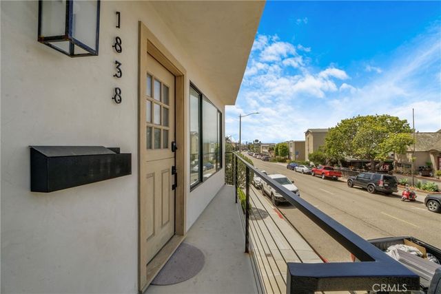 1838 Manhattan Ave, Hermosa Beach, CA 90254