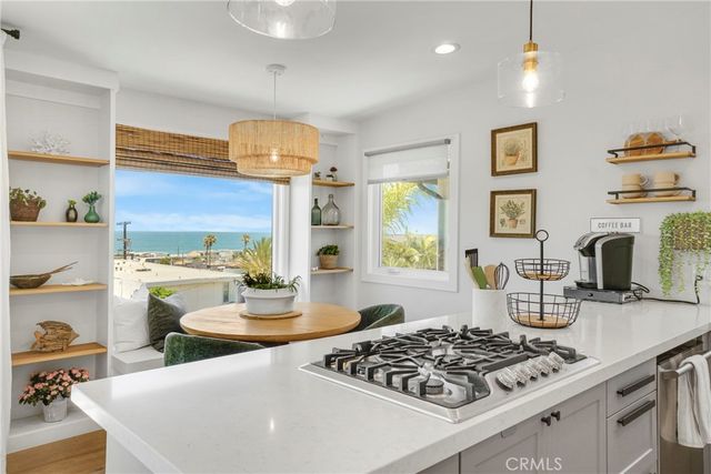 1838 Manhattan Ave, Hermosa Beach, CA 90254