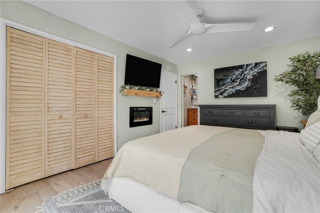 1838 Manhattan Ave, Hermosa Beach, CA 90254