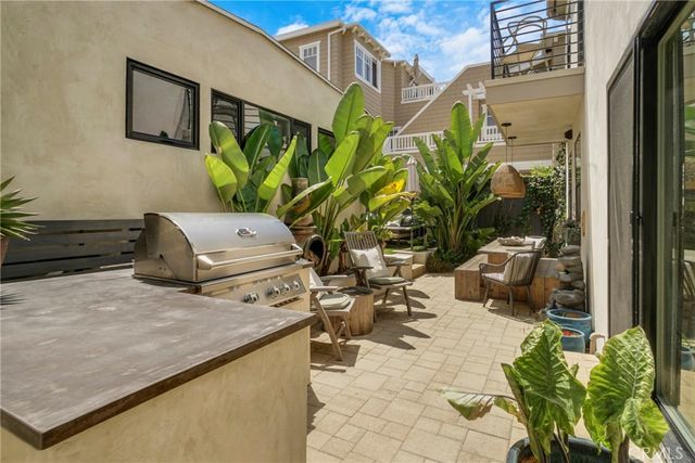 1838 Manhattan Ave, Hermosa Beach, CA 90254