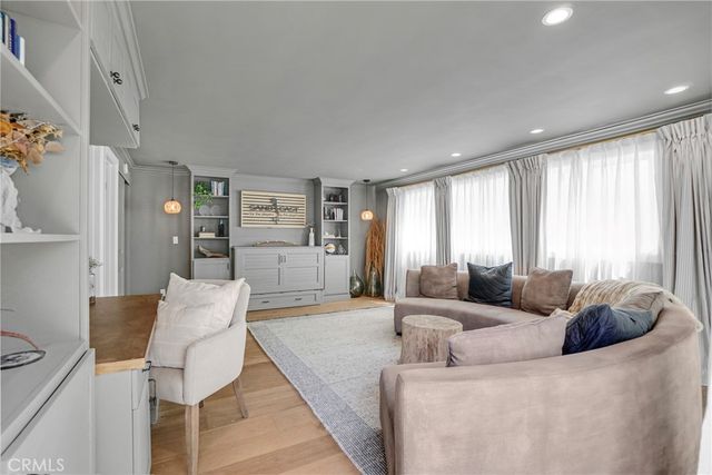 1838 Manhattan Ave, Hermosa Beach, CA 90254