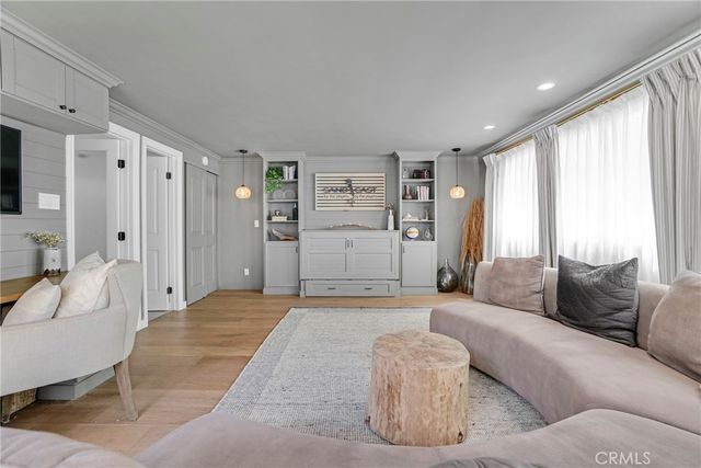 1838 Manhattan Ave, Hermosa Beach, CA 90254