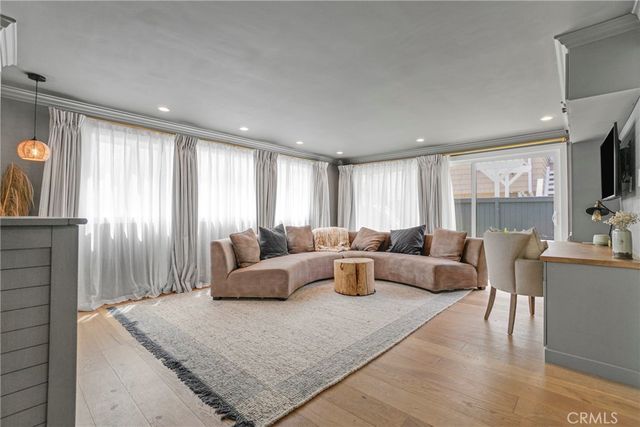 1838 Manhattan Ave, Hermosa Beach, CA 90254