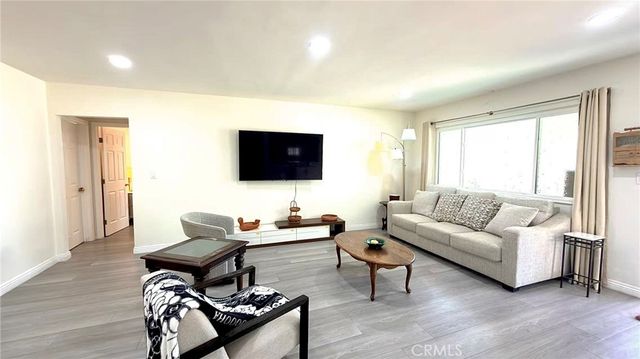 111 Poinsettia, Monrovia, CA 91016