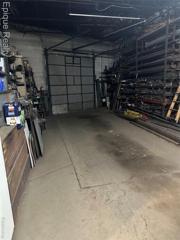 5431 E Davison Street E, Detroit, MI 48212