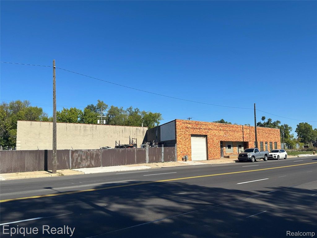 5431 E Davison Street E, Detroit, MI 48212
