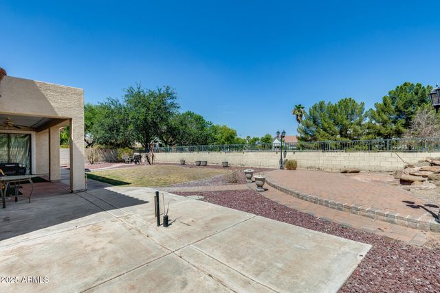 7604 N 87TH Drive, Glendale, AZ 85305