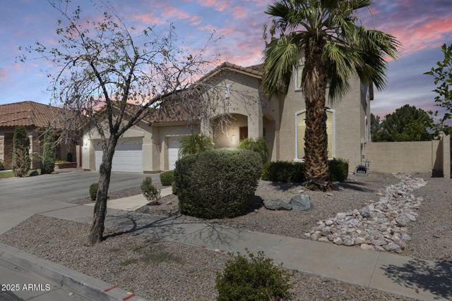 7604 N 87TH Drive, Glendale, AZ 85305