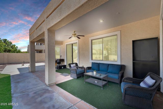 7604 N 87TH Drive, Glendale, AZ 85305