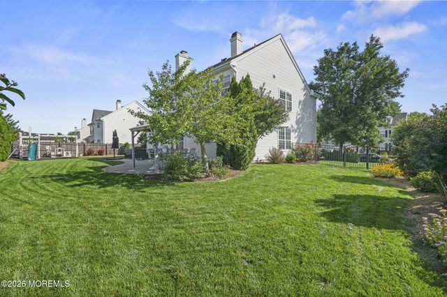17 Saint Johns Drive, Freehold, NJ 07728