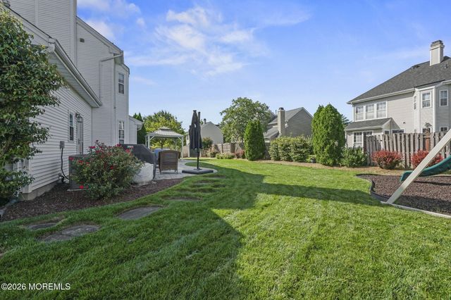 17 Saint Johns Drive, Freehold, NJ 07728