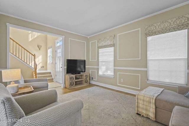 17 Saint Johns Drive, Freehold, NJ 07728