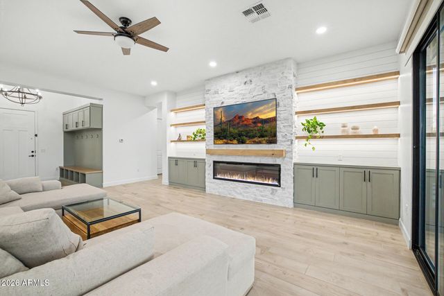 15516 E PALO BREA Lane, Scottsdale, AZ 85262