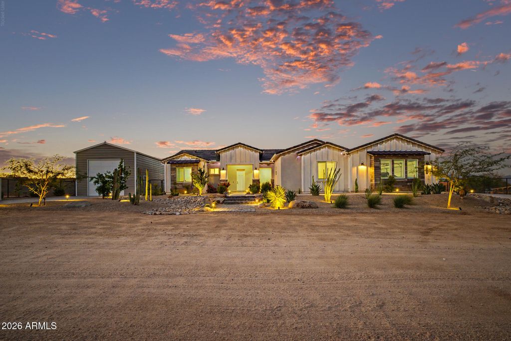 15516 E PALO BREA Lane, Scottsdale, AZ 85262 — photo 2