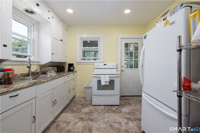 53 Broadview Heights, Thomaston, CT 06787