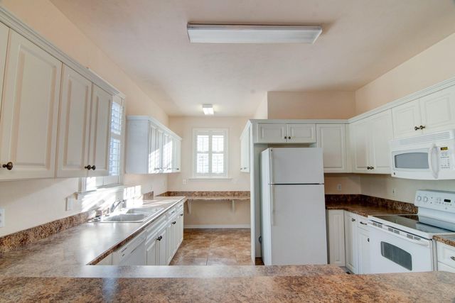 1569 NW 29TH ROAD 1, Gainesville, FL 32605