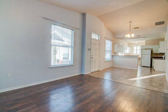 1569 NW 29TH ROAD 1, Gainesville, FL 32605