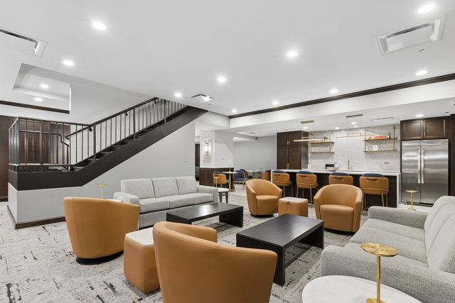 310 S Michigan Avenue 1609, Chicago, IL 60604