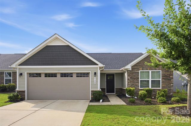 4104 Mackinnon Drive, Charlotte, NC 28214