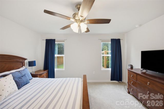 4104 Mackinnon Drive, Charlotte, NC 28214