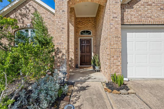 2503 Pines Pointe Drive, Katy, TX 77493