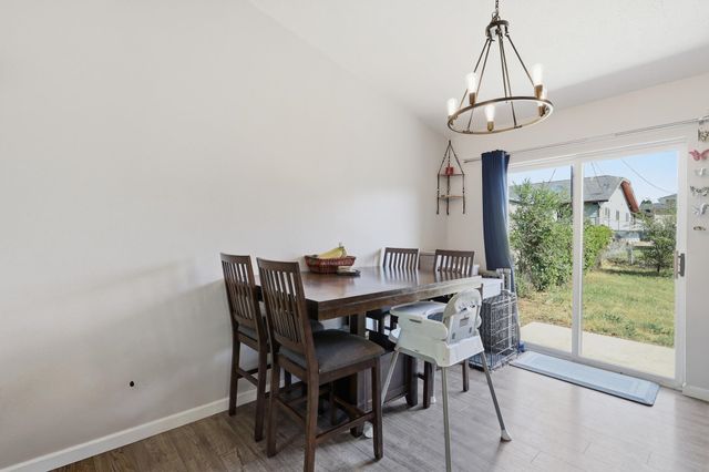 3417 E BRIDGEPORT Ave, Spokane, WA 99217