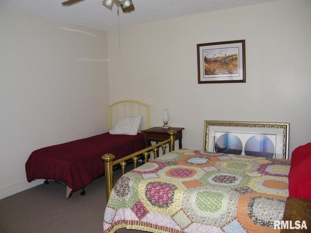 1073 Bay City Road, Golconda, IL 62938