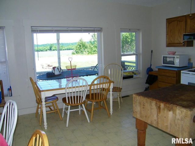 1073 Bay City Road, Golconda, IL 62938