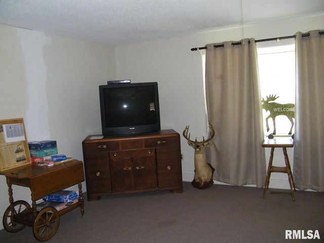 1073 Bay City Road, Golconda, IL 62938