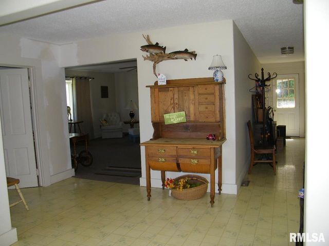 1073 Bay City Road, Golconda, IL 62938