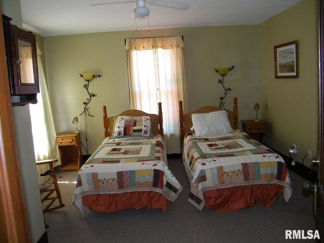 1073 Bay City Road, Golconda, IL 62938