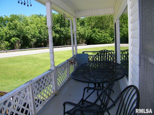 1073 Bay City Road, Golconda, IL 62938