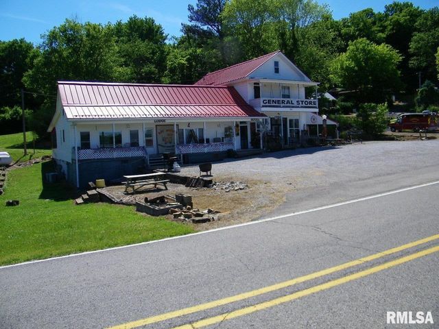 1073 Bay City Road, Golconda, IL 62938